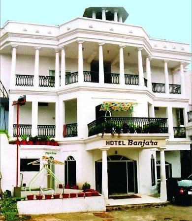 Hotel Banjara Regalia Ābu Eksteriør billede